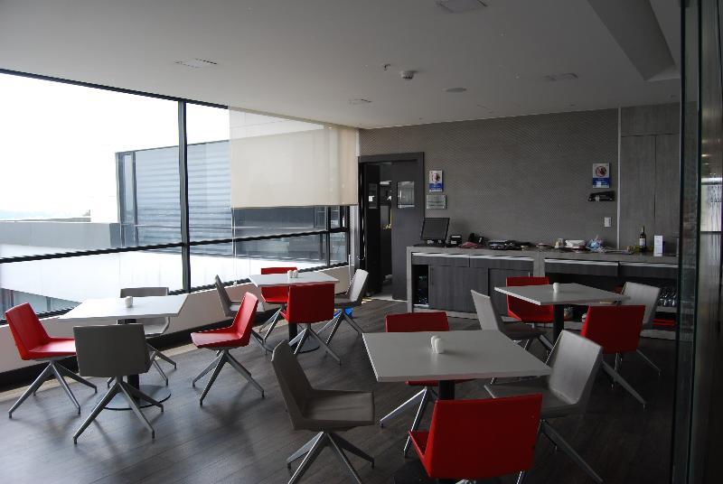 Citimed Hotel Quito Exteriör bild