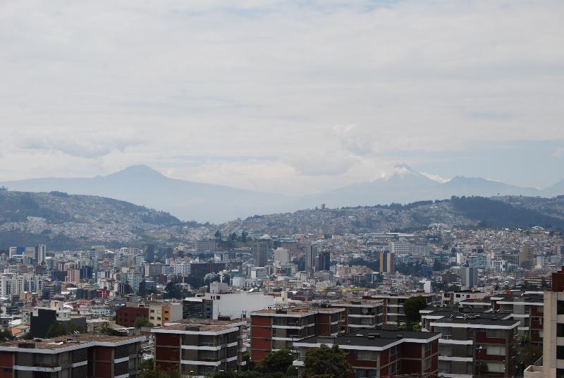 Citimed Hotel Quito Exteriör bild