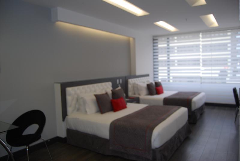 Citimed Hotel Quito Exteriör bild