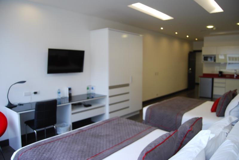 Citimed Hotel Quito Exteriör bild